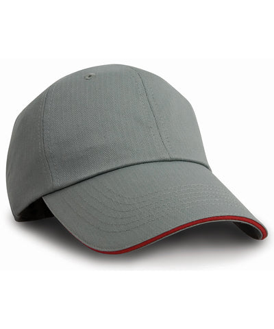 Gorra de espiga con visera en contraste | Gris/Rojo