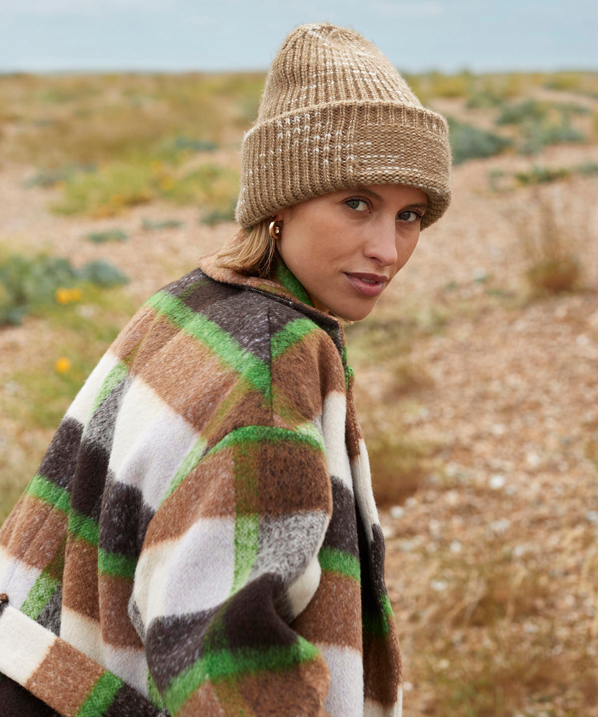 Grobstrickmütze mit Wendepatch | Cloudy Fog