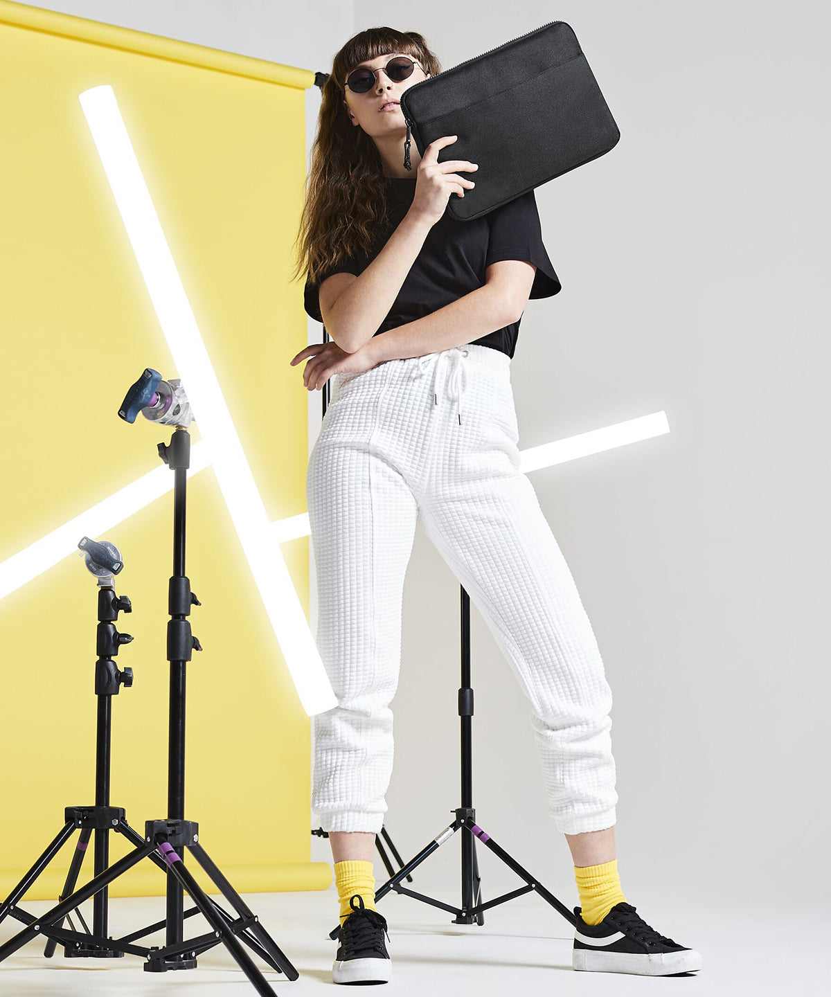 Funda para porttil Essential 13 | Negro