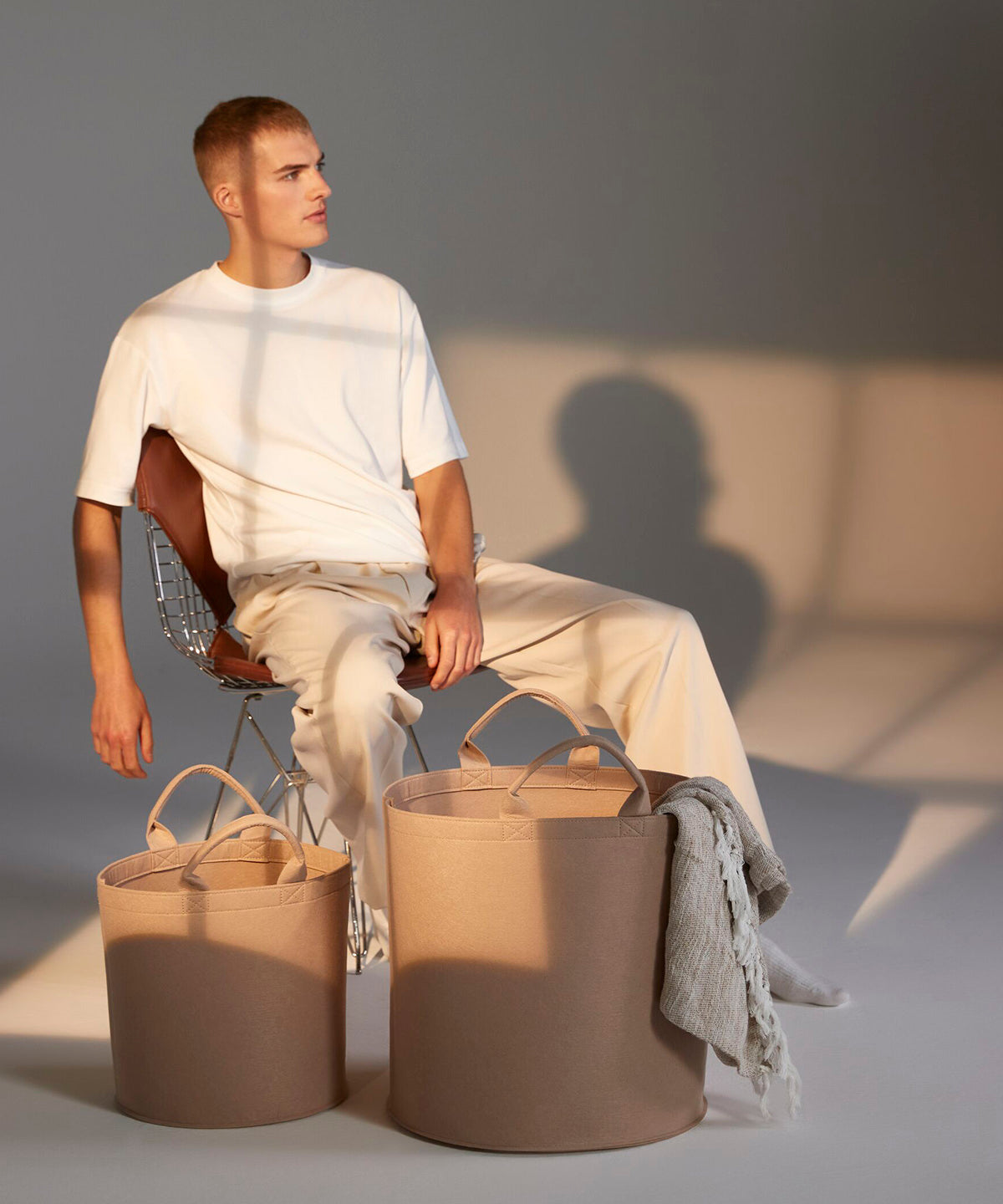 Cesta de fieltro | Gris Carbn