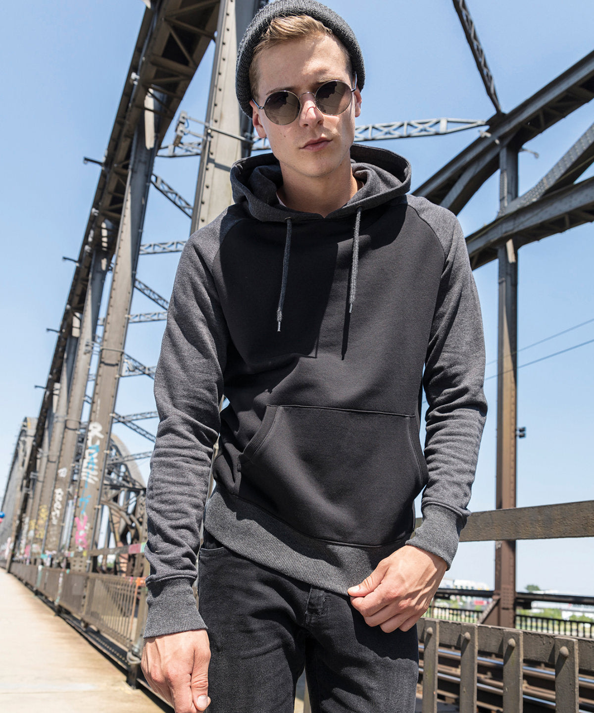 Raglan-Hoodie | Schwarz/Anthrazit - Anthrazit/Schwarz