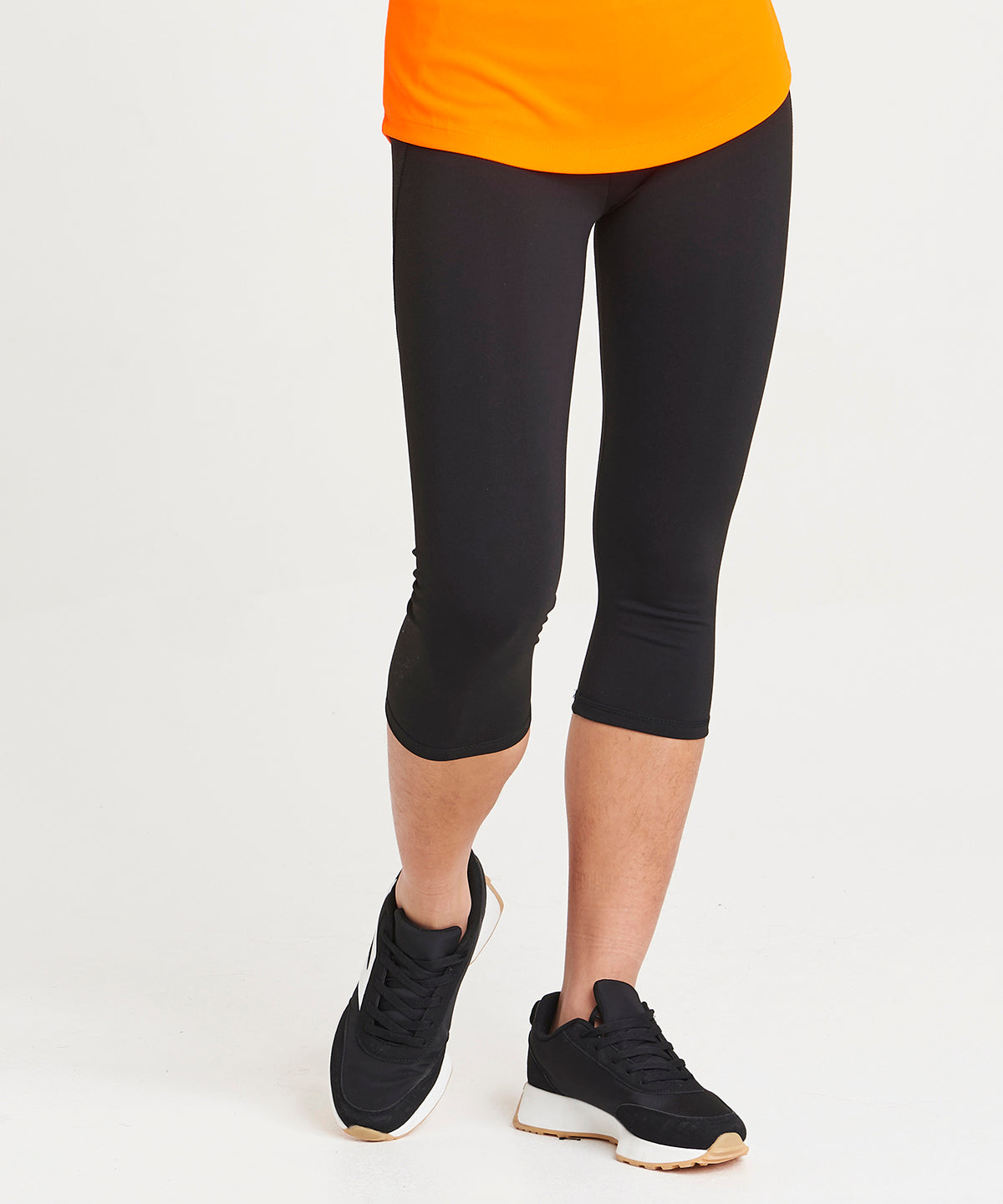 Pantalones capri frescos para mujer | Negro Profundo