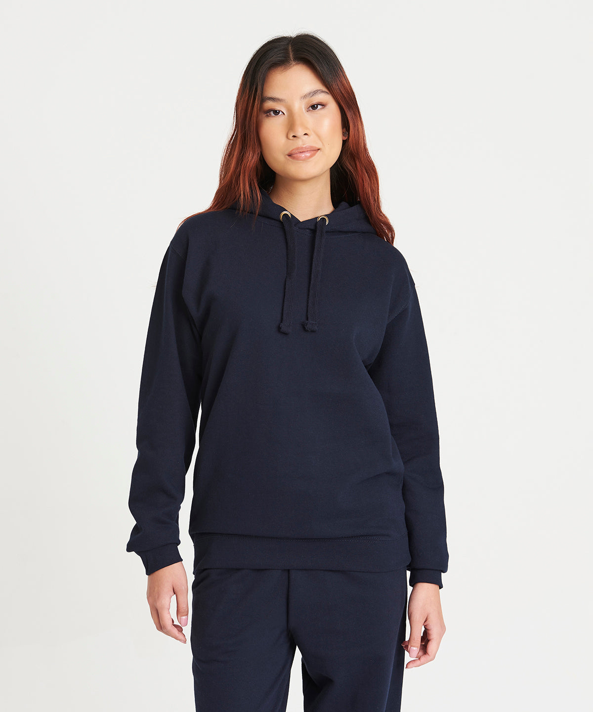 Sweatshirt mit V-Ausschnitt | Tiefschwarz – Intensives Dunkelschwarz