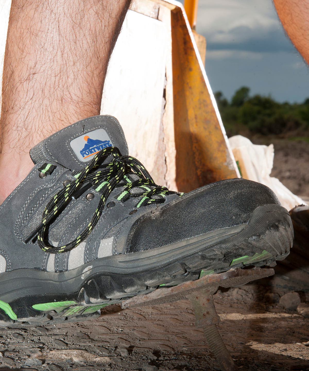 Zapatilla de seguridad Steelite Loire baja S1P HRO (FW36) | Gris