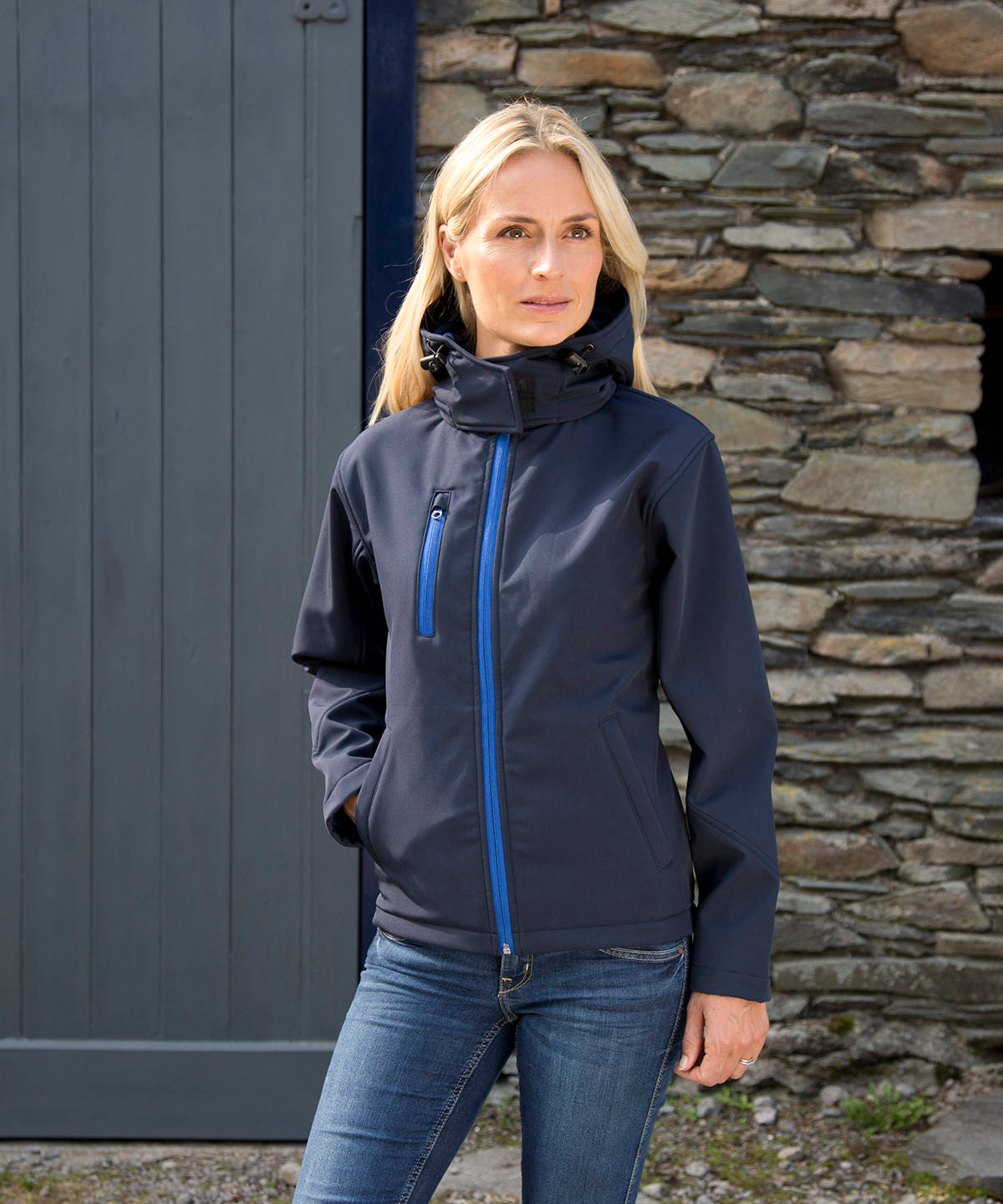 Damen Core TX Performance Softshelljacke mit Kapuze | Schwarz/Grau