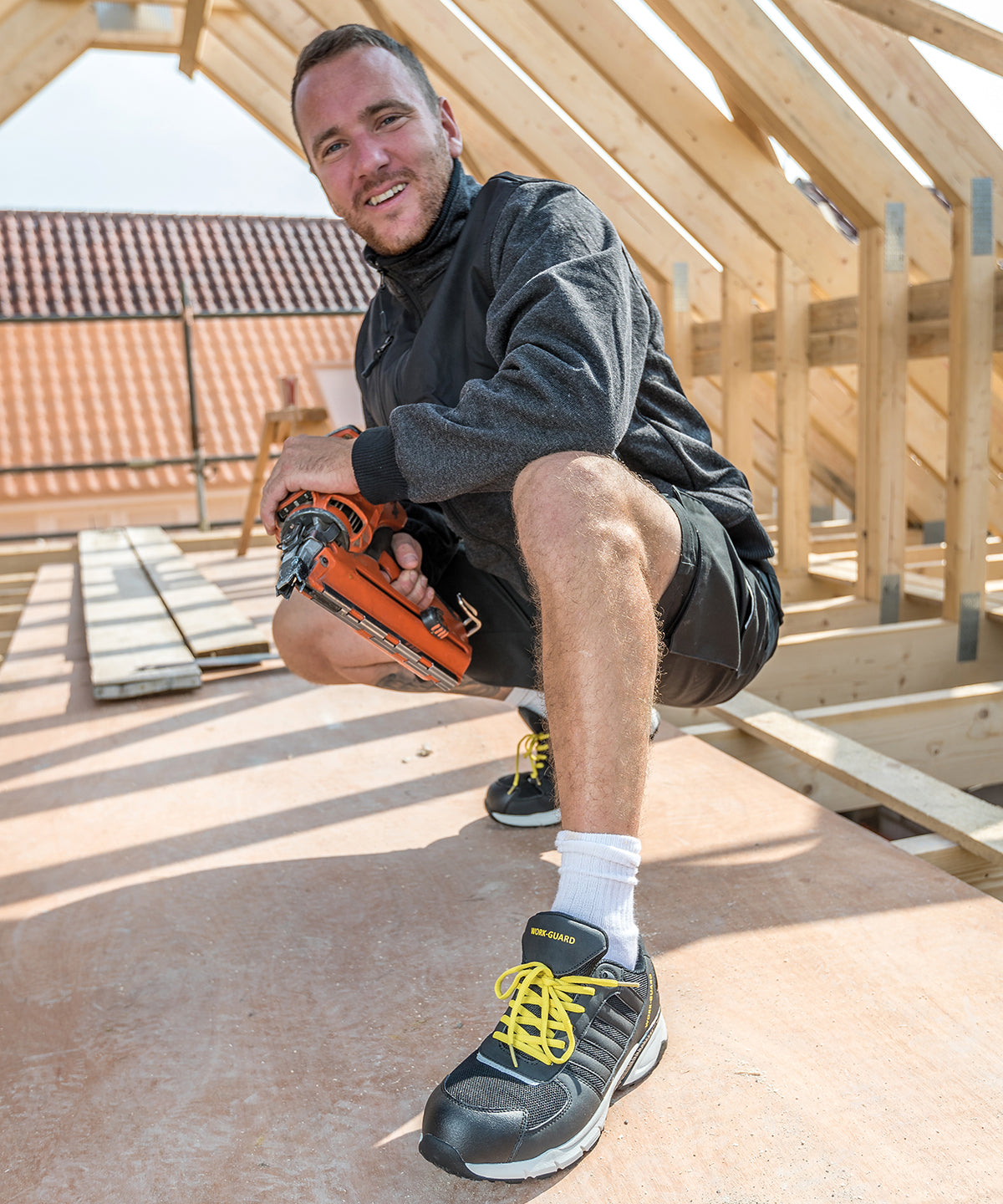 Zapatilla de seguridad ligera | Negro/Gris