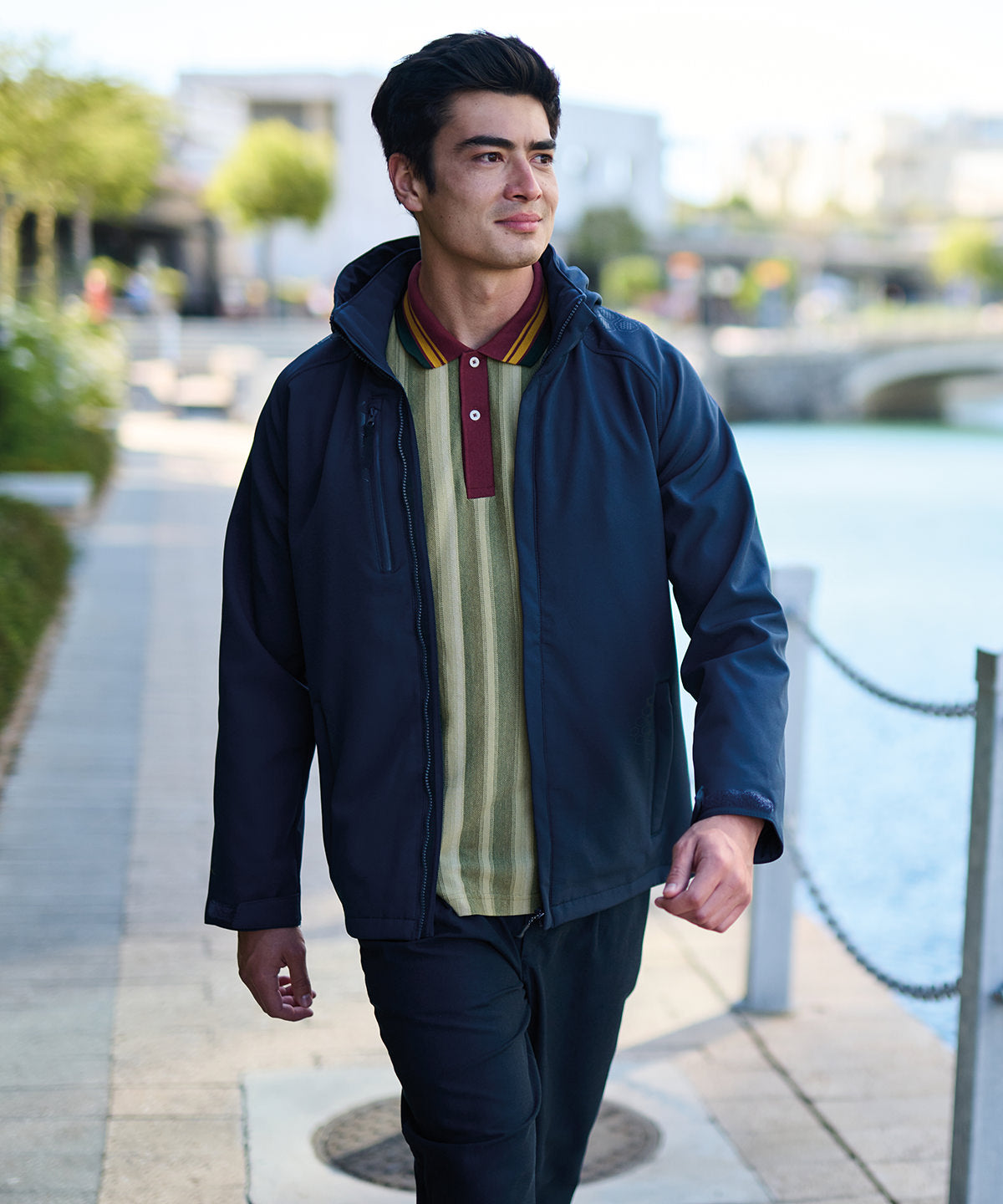 Repeller softshell | Negro