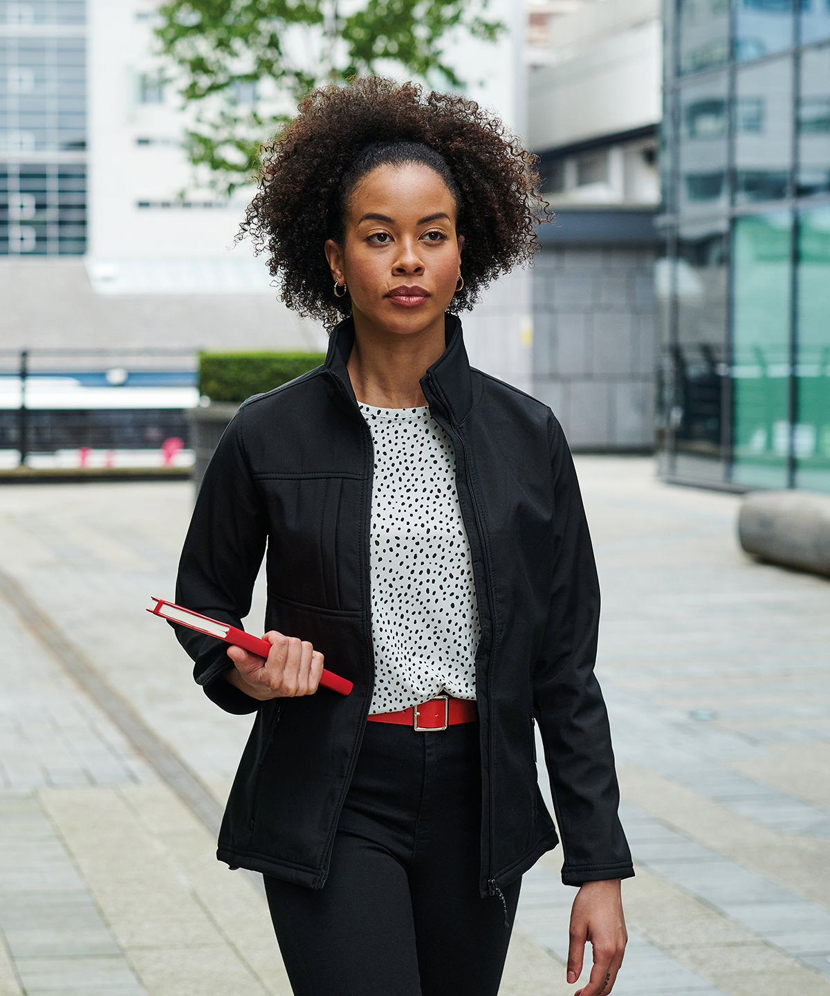 Octagon II Damen Bedruckbare 3-Lagen Membran Softshelljacke | Schwarz Slido