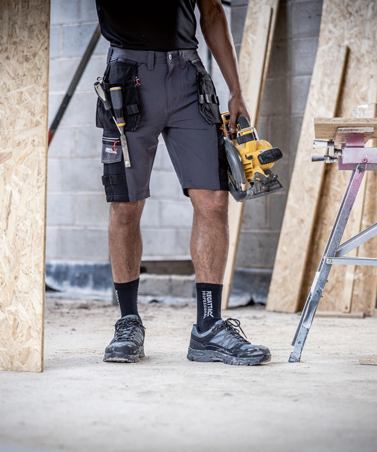 Pantalones cortos de polainas elsticas Infiltrate | Hierro/Negro