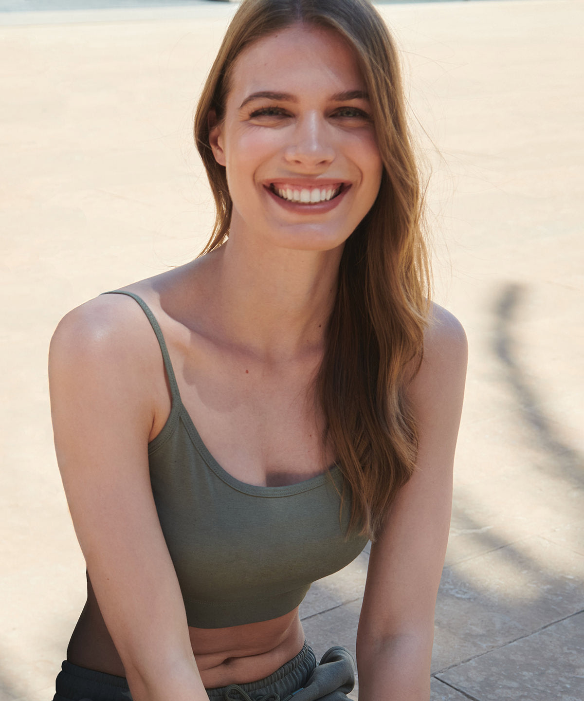 Crop top à bretelles réglables pour femme, mode durable | Rose poudré