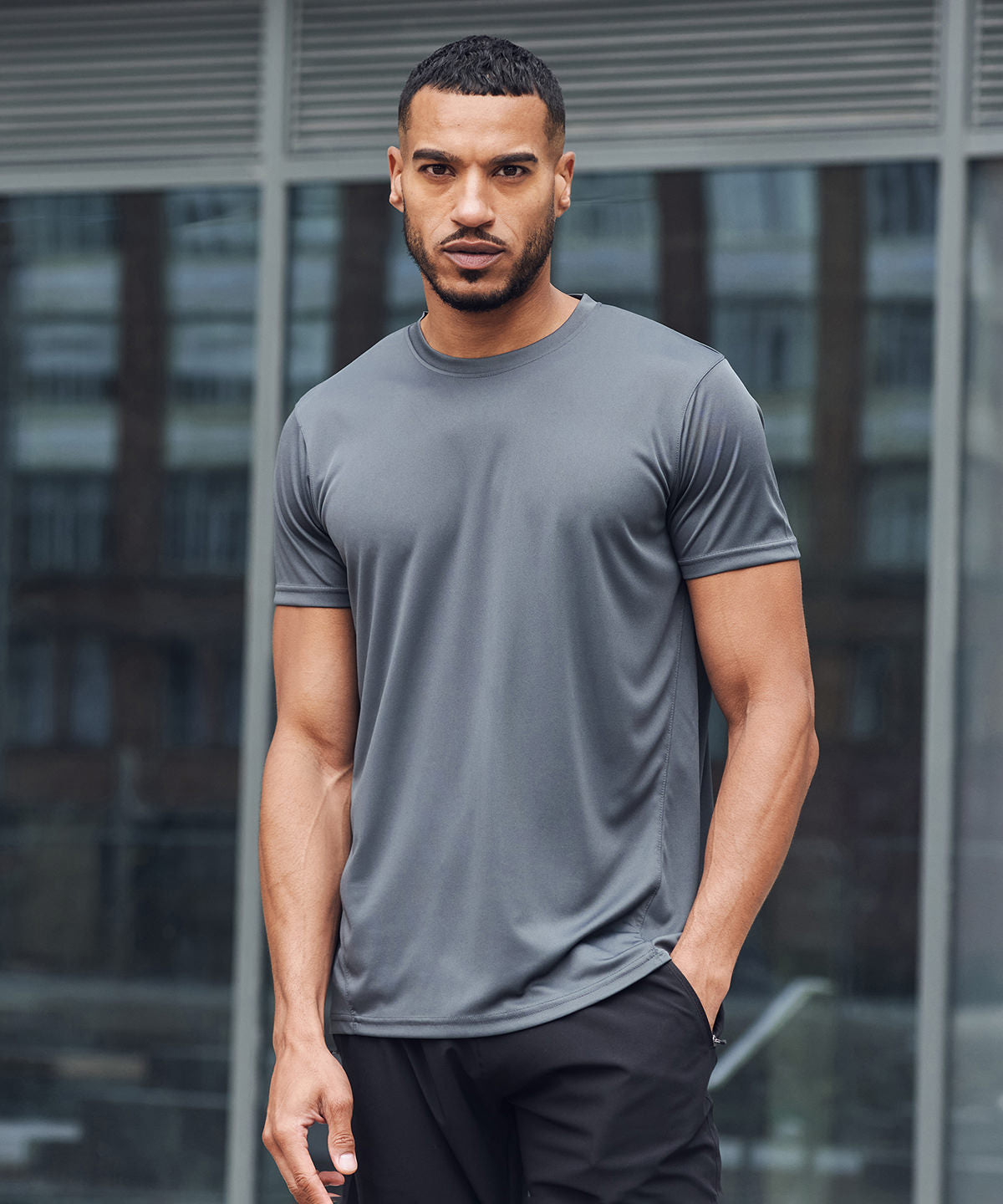 Camiseta de rendimiento reciclada | Negro