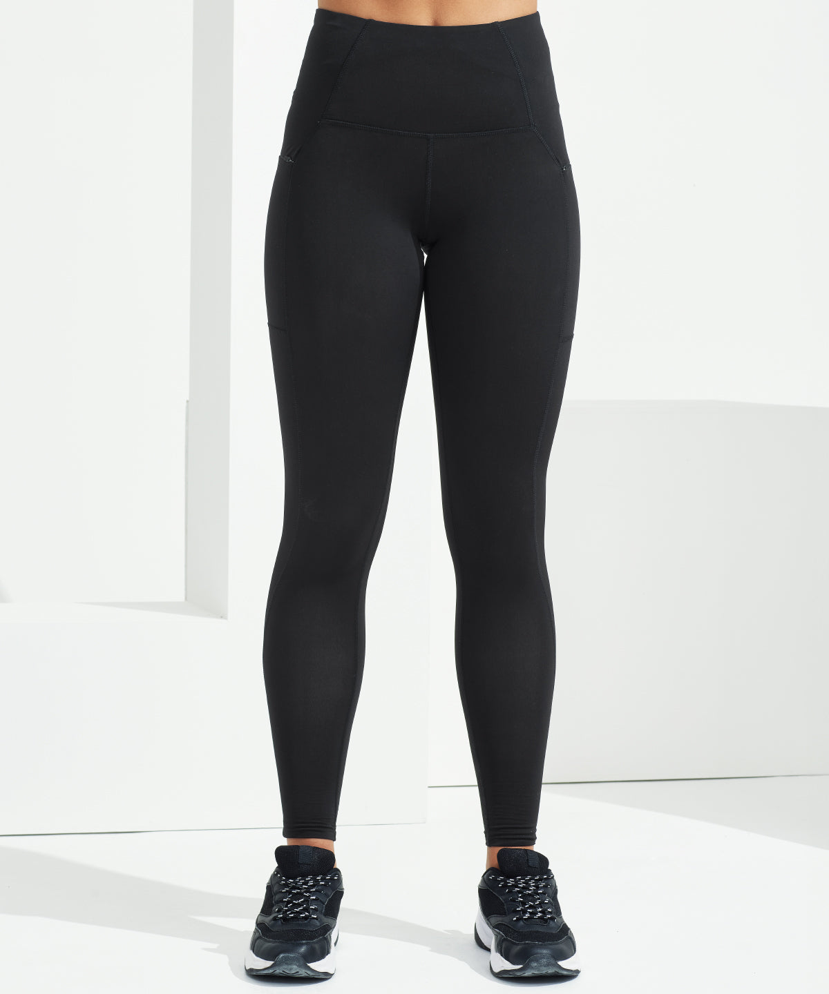 Mallas exteriores para mujer TriDri® Recycled Elements | Negro